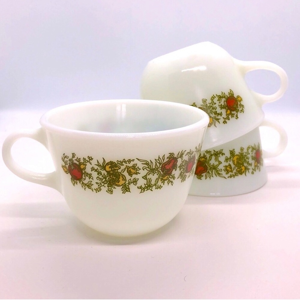 Pyrex Mugs - Spice of Life